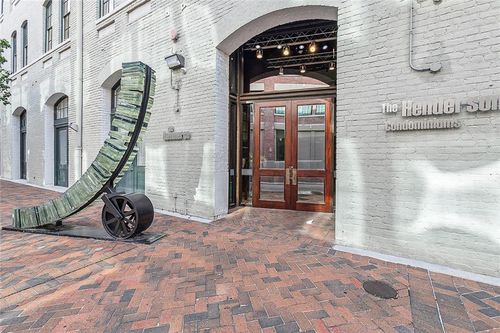 apt-311-700 Commerce St, New Orleans, LA, 70130-3660 | Card Image