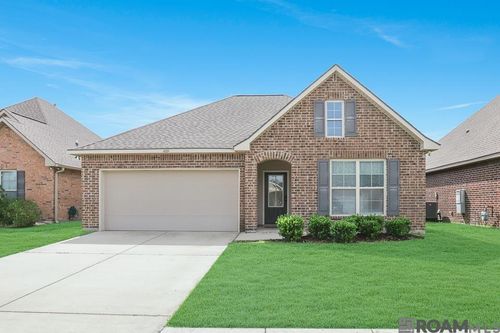 1829 Meadow Oak Dr, Saint Gabriel, LA, 70776-5208 | Card Image