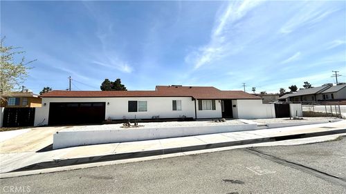 821 Caliente Dr, Barstow, CA, 92311-3803 | Card Image
