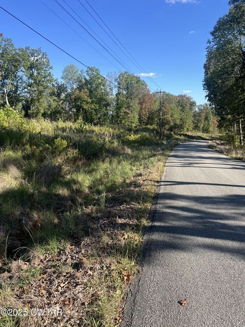 00 Parkburg Rd, Pinson, TN, 38366 | Card Image