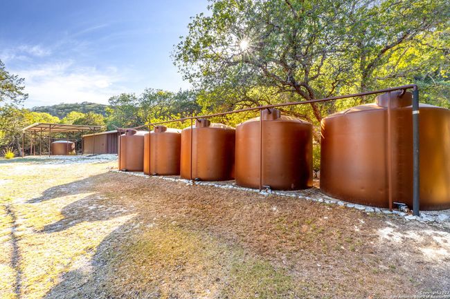 546 Beulah Pl, House other with 3 bedrooms, 3 bathrooms and null parking in Utopia TX | Image 7