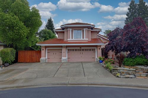 108 Lowney Ct, Folsom, CA, 95630-6729 | Card Image