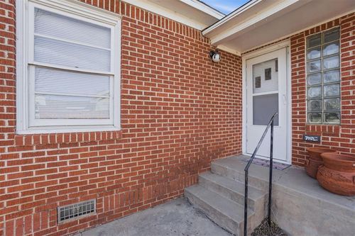 408 W Taylor St, Mangum, OK, 73554-4051 | Card Image