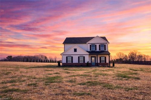 118 Doby Rd, Mocksville, NC, 27028-5732 | Card Image