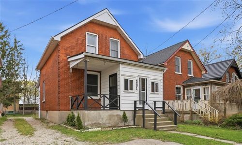 391 Douro St, Stratford, ON, N5A3S8 | Card Image