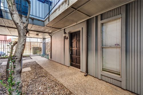 101-4020 Holland Avenue, Dallas, TX, 75219 | Card Image