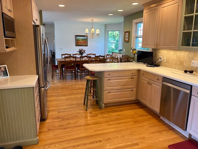 247 Ocean Ave, House other with 6 bedrooms, 5 bathrooms and 4 parking in Marblehead MA | Image 6