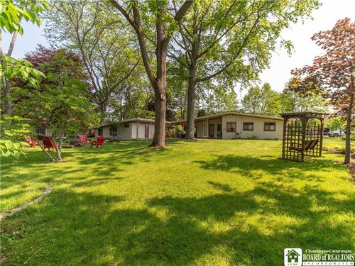 83 Pratt Ave, Chautauqua, NY, 14722-2539 | Card Image