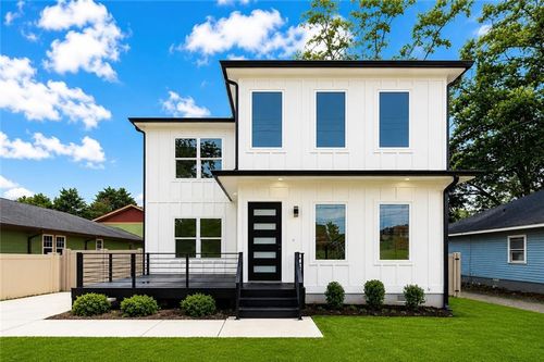 1643 Walker Ave, Atlanta, GA, 30337-1432 | Card Image