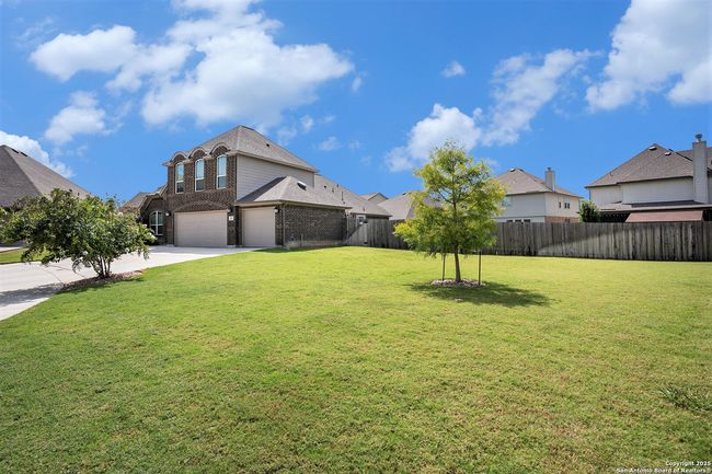 420 Bee Caves Cv, House other with 5 bedrooms, 3 bathrooms and null parking in Cibolo TX | Image 24