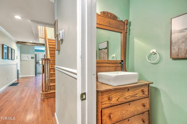 22643 Twin Oaks Rd, House other with 5 bedrooms, 4 bathrooms and null parking in Abingdon VA | Image 26