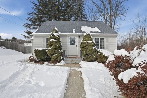 17 Goucher Ave, Worcester, MA, 01605-2209 | Card Image