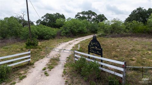 498 County Road 406, Falfurrias, TX, 78355 | Card Image