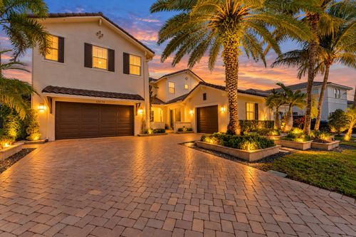 12075 Nw 81st Ct, Coral Springs, FL, 33076-3554 | Card Image