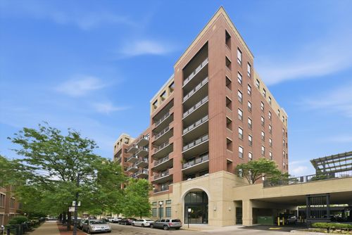 807-811 15th Pl, Chicago, IL, 60608-1660 | Card Image