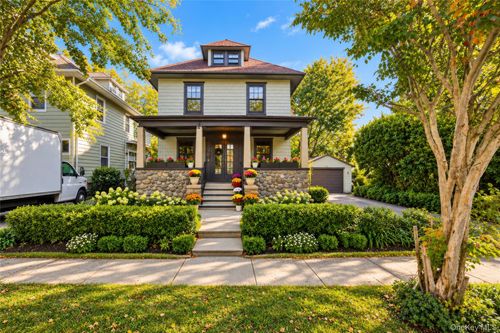 29 Overhill Place, Yonkers, NY, 10704 | Card Image