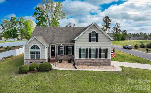 4851 Summerside Dr, Lake Wylie, SC, 29710-9153 | Card Image