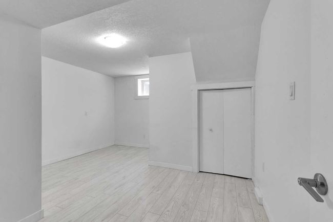 3248 Dovercliffe Rd Se, House other with 5 bedrooms, 2 bathrooms and 2 parking in Calgary AB | Image 27