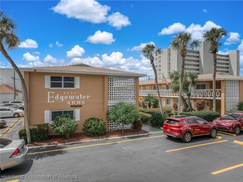 apt-8c-2111 Lakeview Dr, SEBRING, FL, 33870-3191 | Card Image