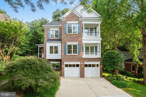 8010 Ellingson Dr, CHEVY CHASE, MD, 20815-3030 | Card Image