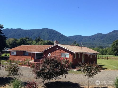 793 South Shore Road, Quinault, WA, 98575 | Card Image