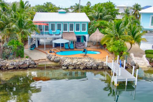 831 W Indies Dr, Ramrod Key, FL, 33042-5456 | Card Image