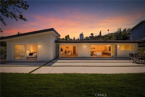 5932 Pat Ave, Woodland Hills, CA, 91367-1057 | Card Image