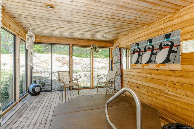 410 Langs Rd, House other with 3 bedrooms, 3 bathrooms and 5 parking in Salt Spring BC | Image 32