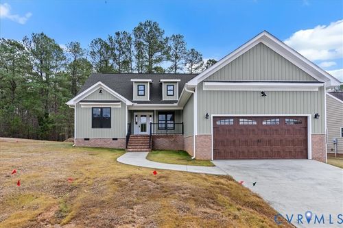 152 Silver Trail Cir, Lawrenceville, VA, 23868-4053 | Card Image