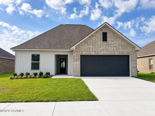 205 Nandina Dr, Scott, LA, 70583-5443 | Card Image