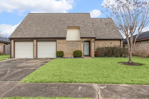 2230 Quail Valley East Dr, Missouri City, TX, 77459-3326 | Card Image
