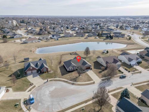 813 Caribou Ct, Piqua, OH, 45356-5500 | Card Image