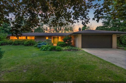5531 Long Court, GRAND CHUTE, WI, 54914 | Card Image