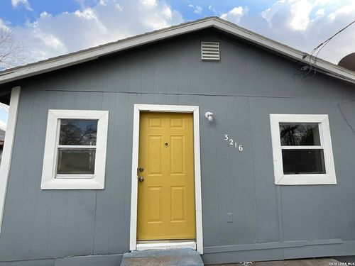 3216 Vera Cruz, San Antonio, TX, 78207-5767 | Card Image