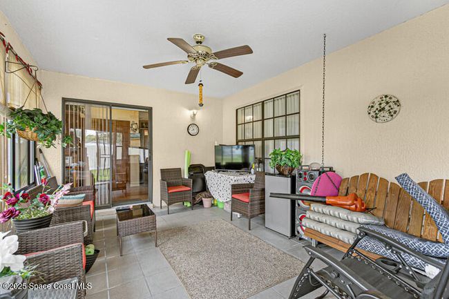 618 Americana Blvd Ne, House other with 3 bedrooms, 2 bathrooms and null parking in Palm Bay FL | Image 15