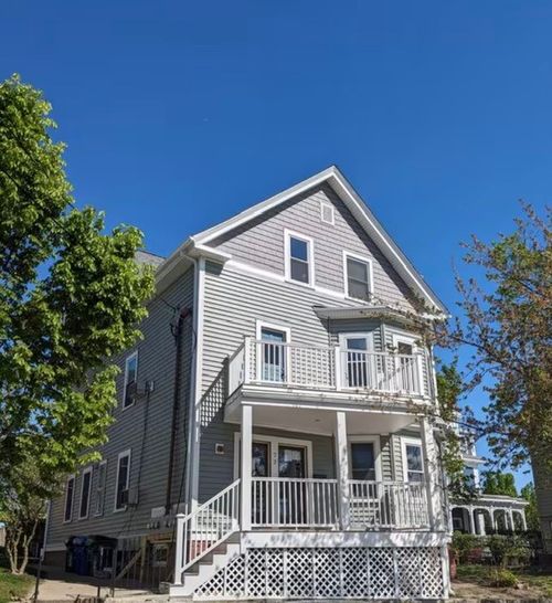 3b-73 Holden St, Providence, RI, 02908-5728 | Card Image