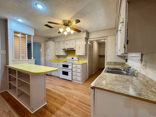 701 Emerald Gardens Dr, House other with 3 bedrooms, 2 bathrooms and null parking in North Little Rock AR | Image 9