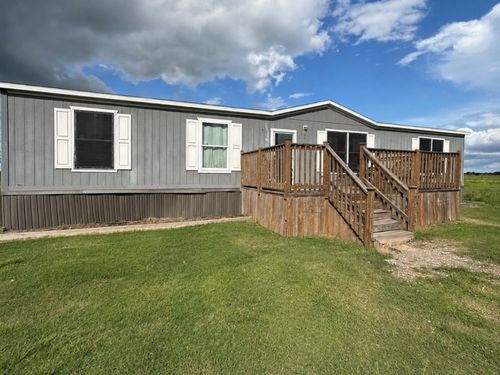 1650 S Fm 331 Rd, Sealy, TX, 77474-9813 | Card Image