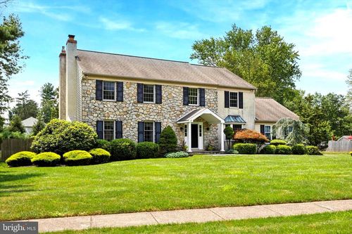 1010 Pheasant Meadow Rd, BLUE BELL, PA, 19422-1565 | Card Image