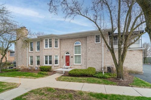 172 Windwood Pointe, Saint Clair Shores, MI, 48080-1582 | Card Image