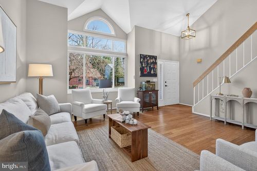 40 Windwhisper Ln, Annapolis, MD, 21403-3473 | Card Image