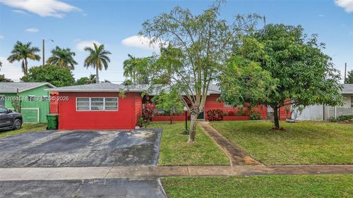 6861 Sw 1st Ct, Pembroke Pines, FL, 33023-1101 | Card Image