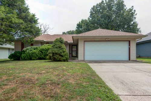 2354 S Timbercreek Avenue, Springfield, MO, 65807 | Card Image