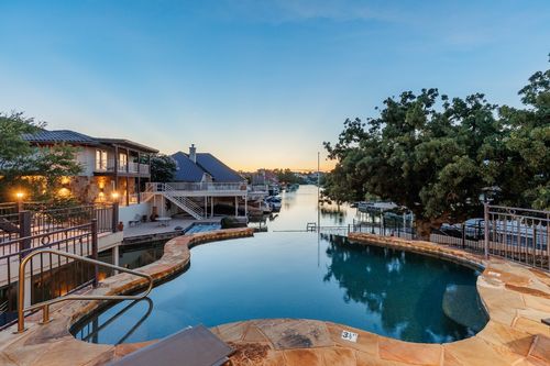 3000 Driftwood Ln, Horseshoe Bay, TX, 78657-5779 | Card Image