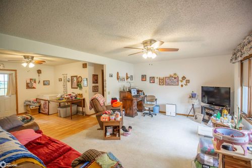 401 Lease St, Wesley, IA, 50483-7748 | Card Image