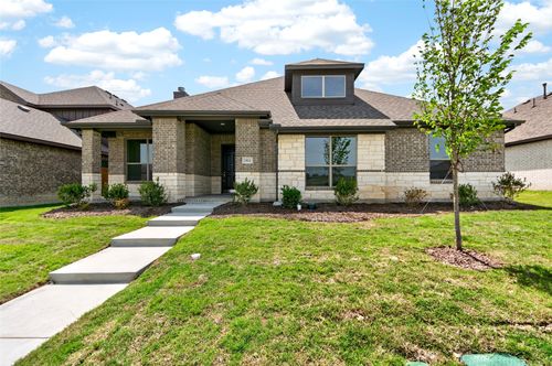 1513 Pegasus Dr, Lancaster, TX, 75134-4116 | Card Image