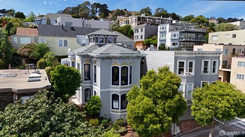 300 Castro St, San Francisco, CA, 94114-1505 | Card Image