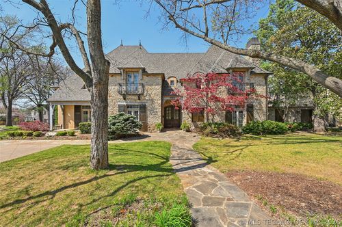 3752 Xanthus Ave, Tulsa, OK, 74105-8140 | Card Image