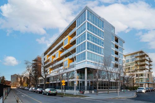118-235 9a St Nw, Calgary, AB, T2N4H7 | Card Image