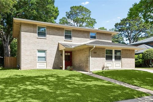 2524 Danbury Drive, New Orleans, LA, 70131 | Card Image